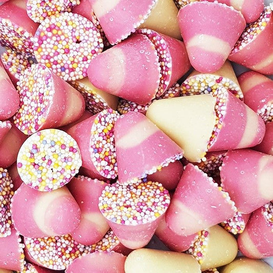 100g chocolate spinning tops strawberry and cream